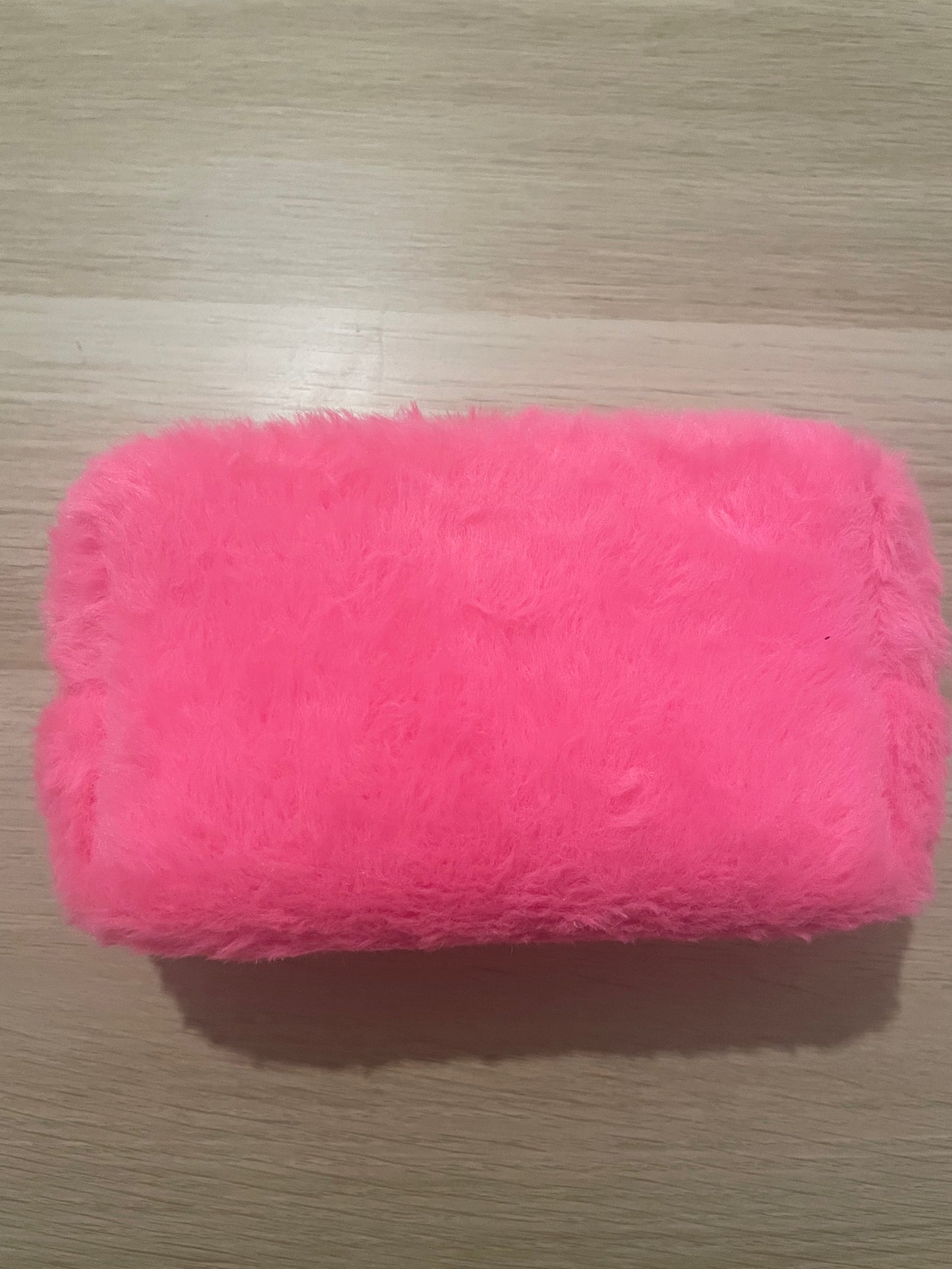 Trousse de toilette cosmétique, soin….doux.