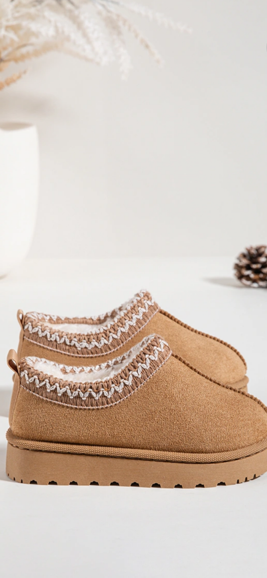 Chaussure à BRODERIE enfants (précommande)