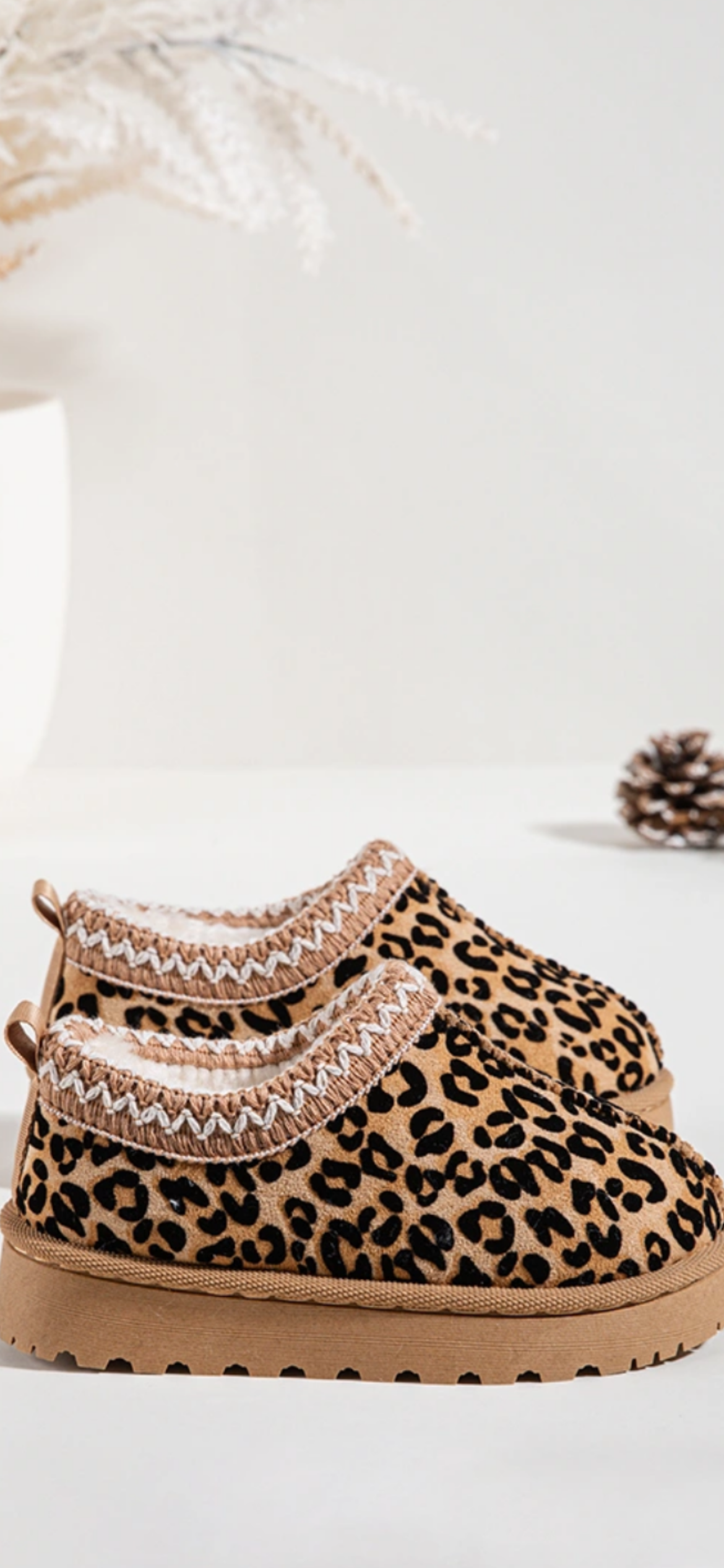 Chaussure à BRODERIE enfants (précommande)
